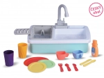 Keukenspoelbak met stromend water en accessoires